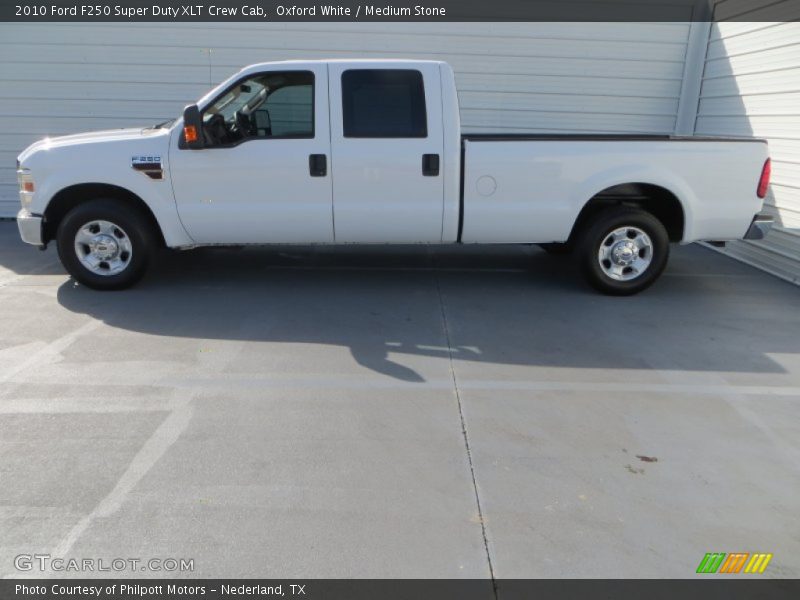 Oxford White / Medium Stone 2010 Ford F250 Super Duty XLT Crew Cab