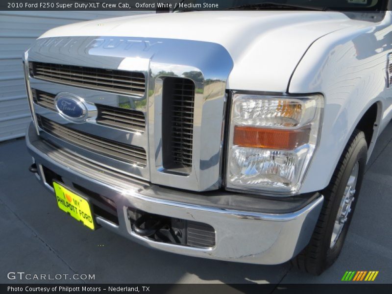 Oxford White / Medium Stone 2010 Ford F250 Super Duty XLT Crew Cab