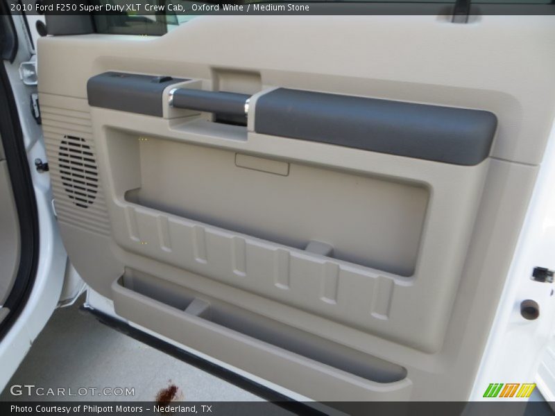 Oxford White / Medium Stone 2010 Ford F250 Super Duty XLT Crew Cab