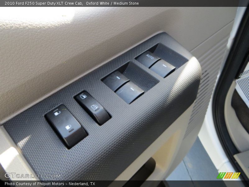 Oxford White / Medium Stone 2010 Ford F250 Super Duty XLT Crew Cab