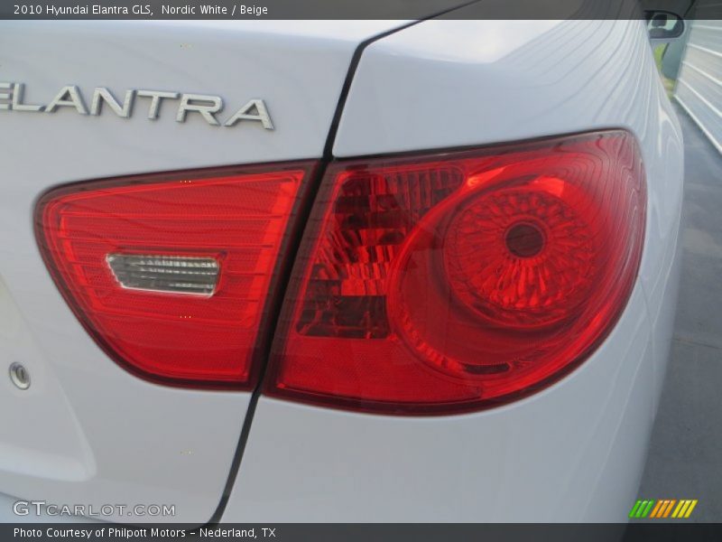 Nordic White / Beige 2010 Hyundai Elantra GLS