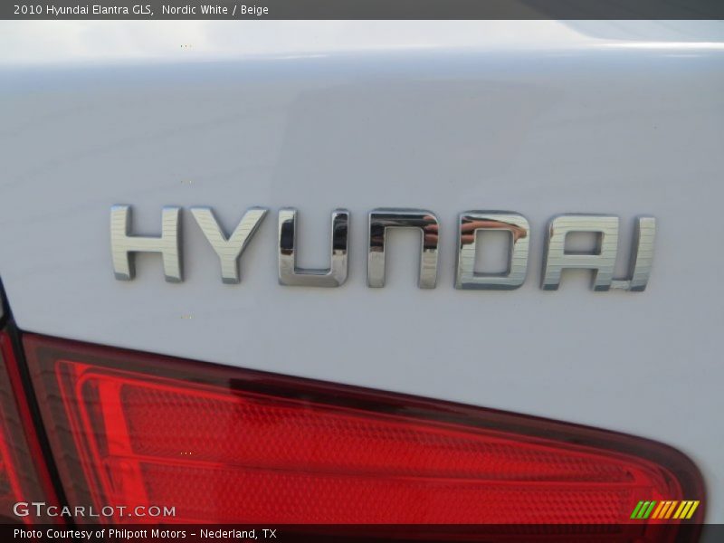 Nordic White / Beige 2010 Hyundai Elantra GLS