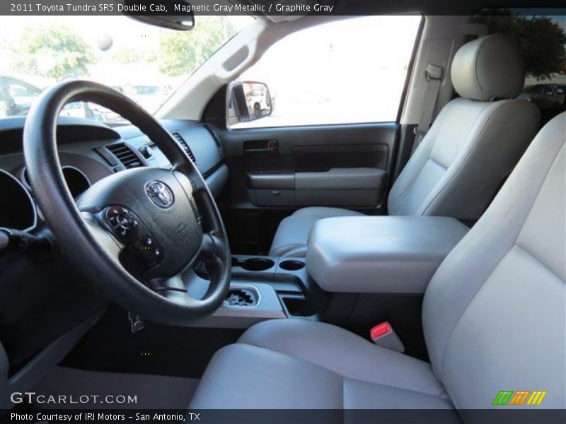 Magnetic Gray Metallic / Graphite Gray 2011 Toyota Tundra SR5 Double Cab
