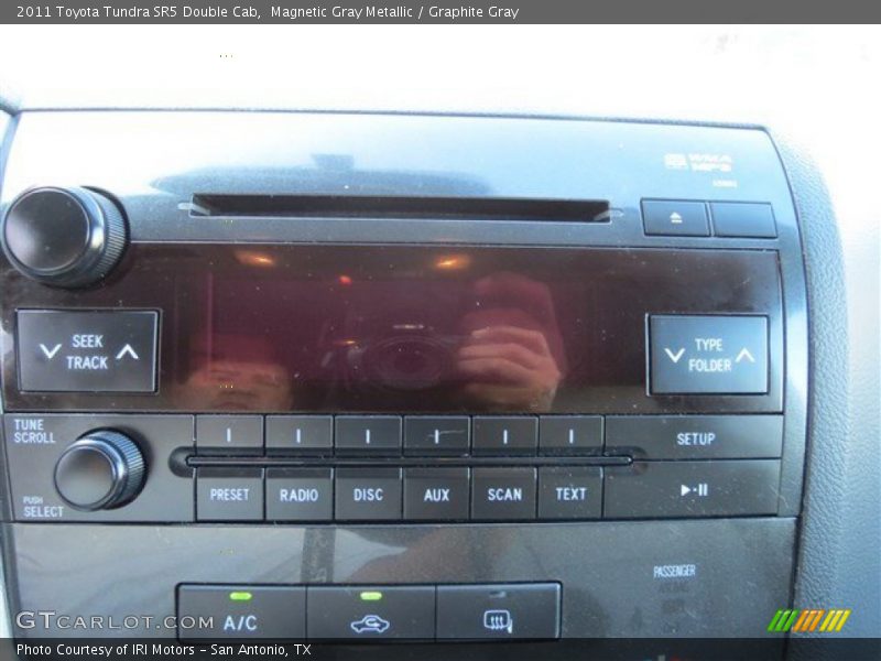 Magnetic Gray Metallic / Graphite Gray 2011 Toyota Tundra SR5 Double Cab
