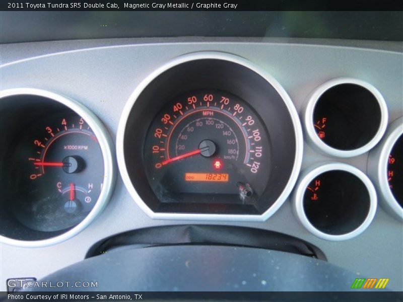 Magnetic Gray Metallic / Graphite Gray 2011 Toyota Tundra SR5 Double Cab