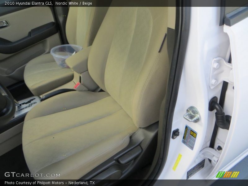 Nordic White / Beige 2010 Hyundai Elantra GLS