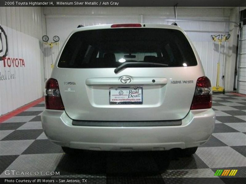 Millenium Silver Metallic / Ash Gray 2006 Toyota Highlander I4