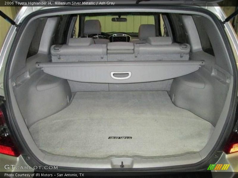 Millenium Silver Metallic / Ash Gray 2006 Toyota Highlander I4