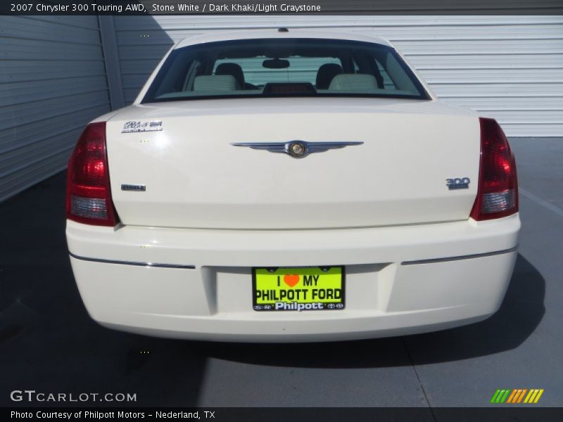 Stone White / Dark Khaki/Light Graystone 2007 Chrysler 300 Touring AWD
