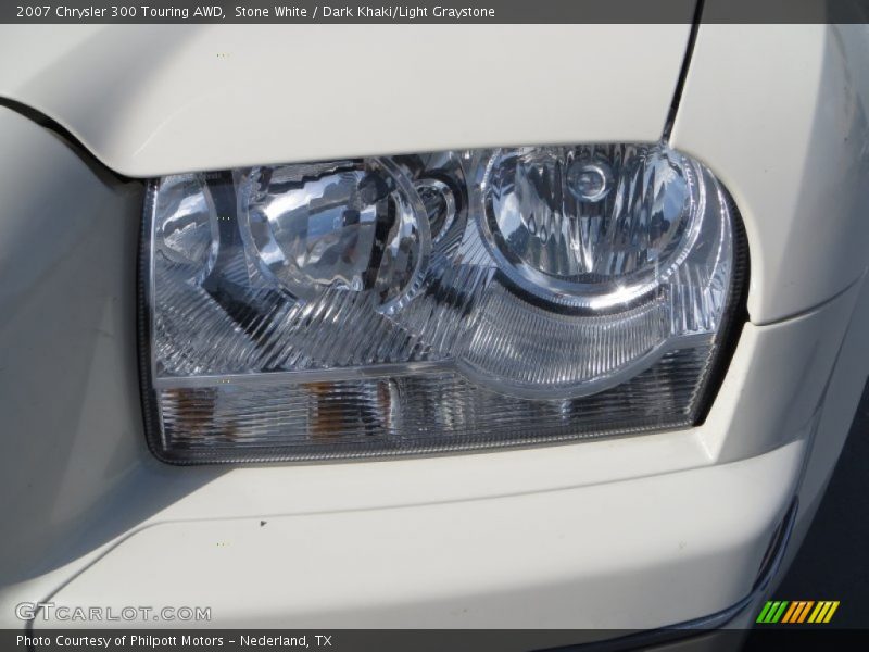 Stone White / Dark Khaki/Light Graystone 2007 Chrysler 300 Touring AWD