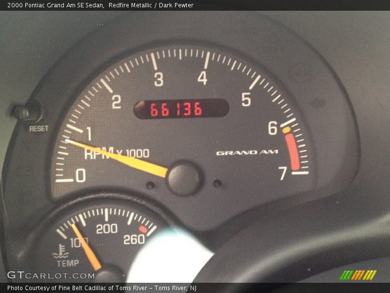 Redfire Metallic / Dark Pewter 2000 Pontiac Grand Am SE Sedan