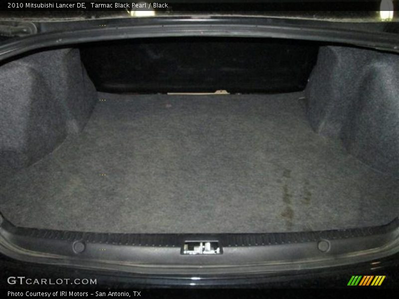 Tarmac Black Pearl / Black 2010 Mitsubishi Lancer DE