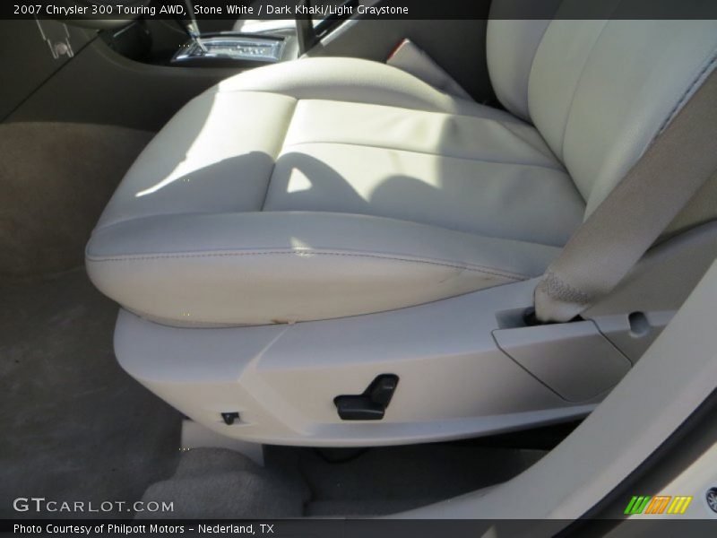 Stone White / Dark Khaki/Light Graystone 2007 Chrysler 300 Touring AWD