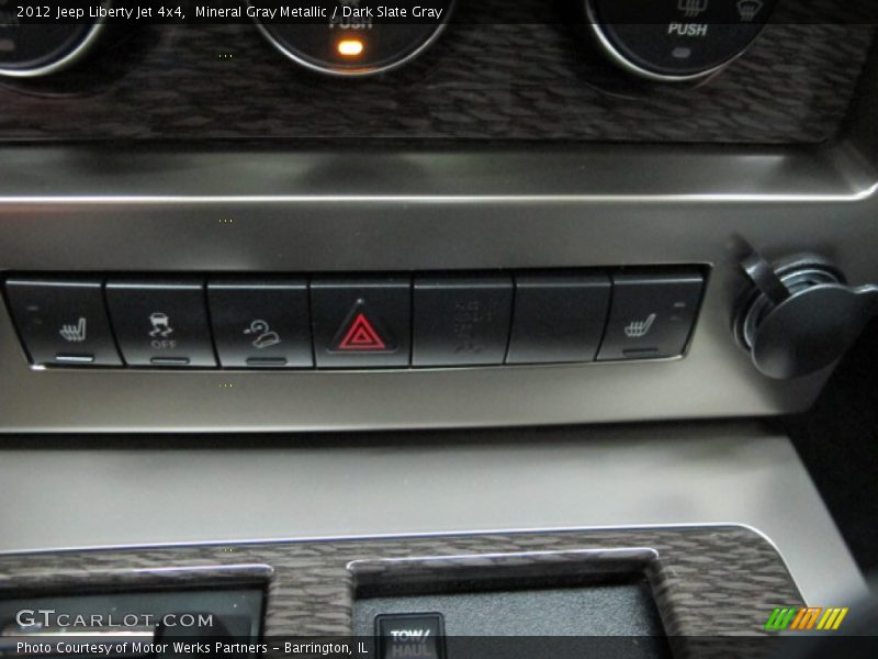 Mineral Gray Metallic / Dark Slate Gray 2012 Jeep Liberty Jet 4x4