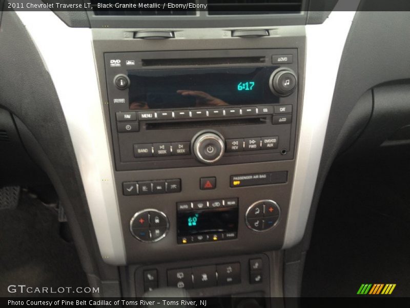 Black Granite Metallic / Ebony/Ebony 2011 Chevrolet Traverse LT