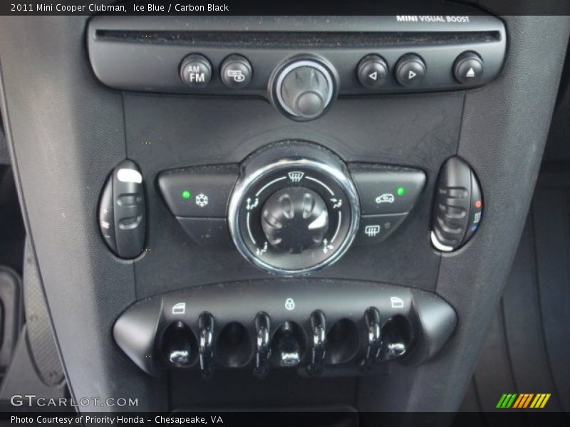 Ice Blue / Carbon Black 2011 Mini Cooper Clubman