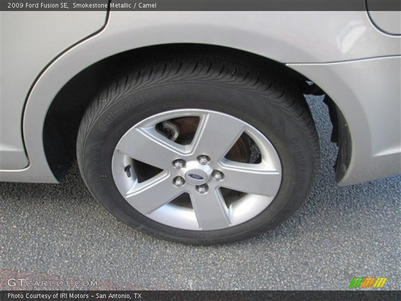 Smokestone Metallic / Camel 2009 Ford Fusion SE