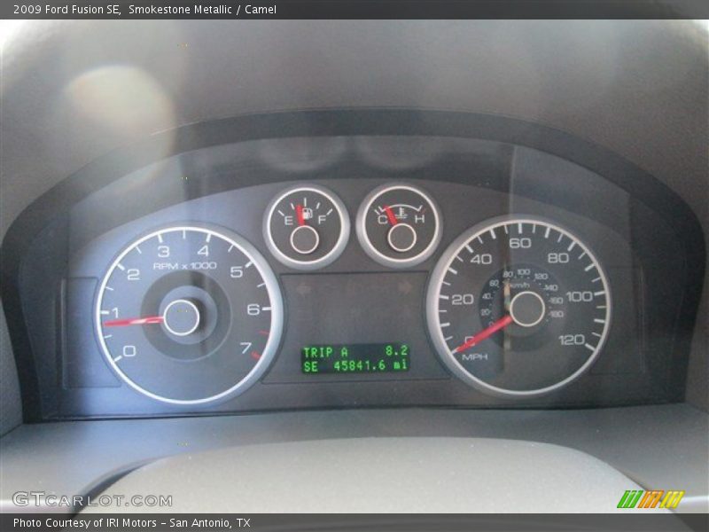 Smokestone Metallic / Camel 2009 Ford Fusion SE