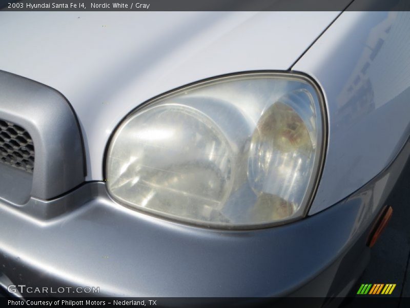 Nordic White / Gray 2003 Hyundai Santa Fe I4