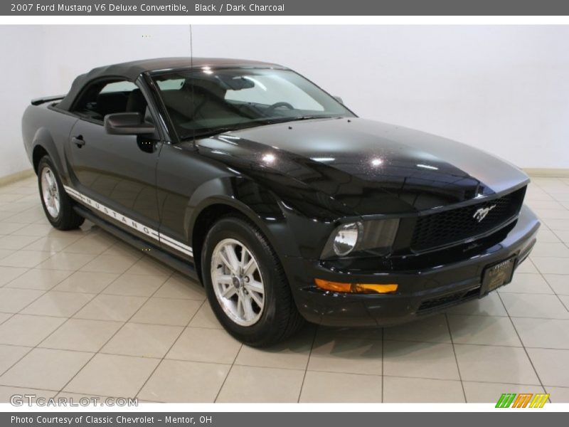 Black / Dark Charcoal 2007 Ford Mustang V6 Deluxe Convertible