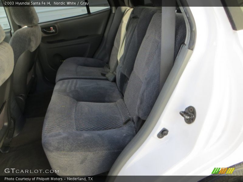Nordic White / Gray 2003 Hyundai Santa Fe I4