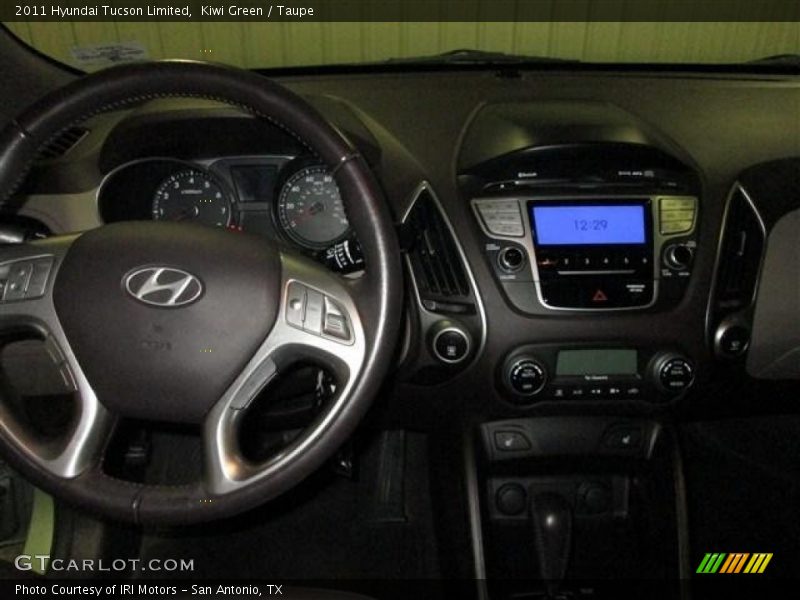 Kiwi Green / Taupe 2011 Hyundai Tucson Limited