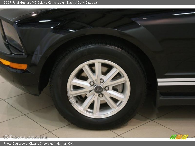 Black / Dark Charcoal 2007 Ford Mustang V6 Deluxe Convertible