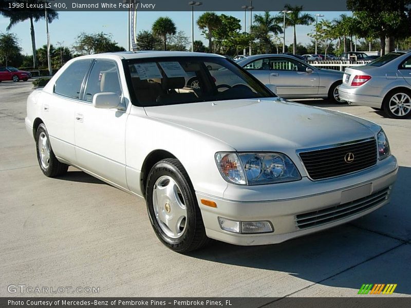 Diamond White Pearl / Ivory 1998 Lexus LS 400