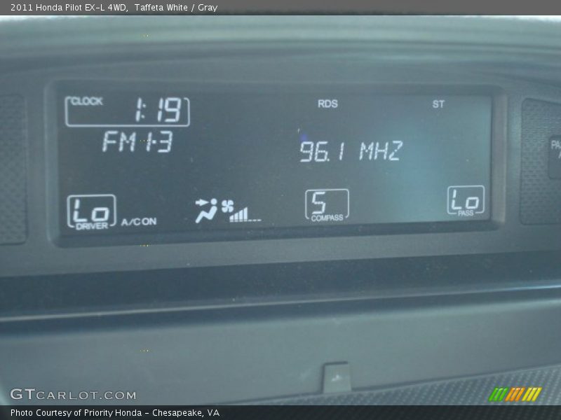 Taffeta White / Gray 2011 Honda Pilot EX-L 4WD