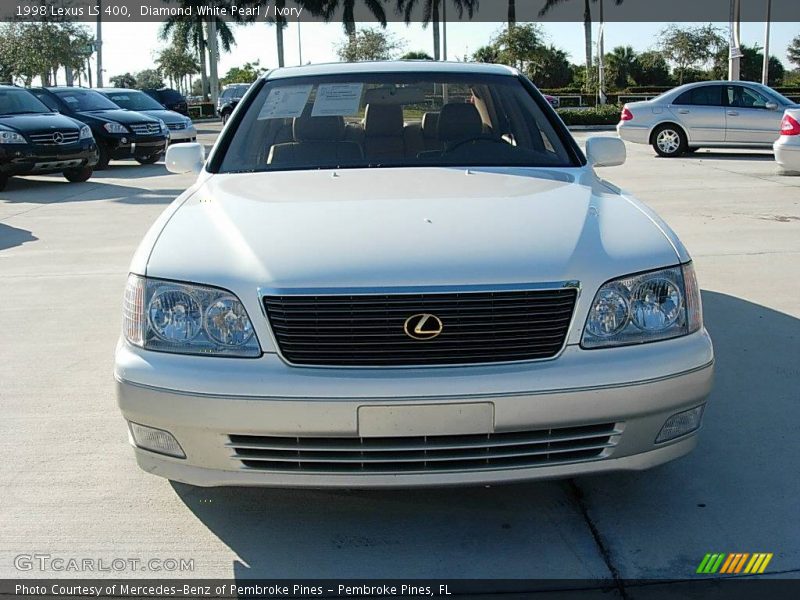 Diamond White Pearl / Ivory 1998 Lexus LS 400