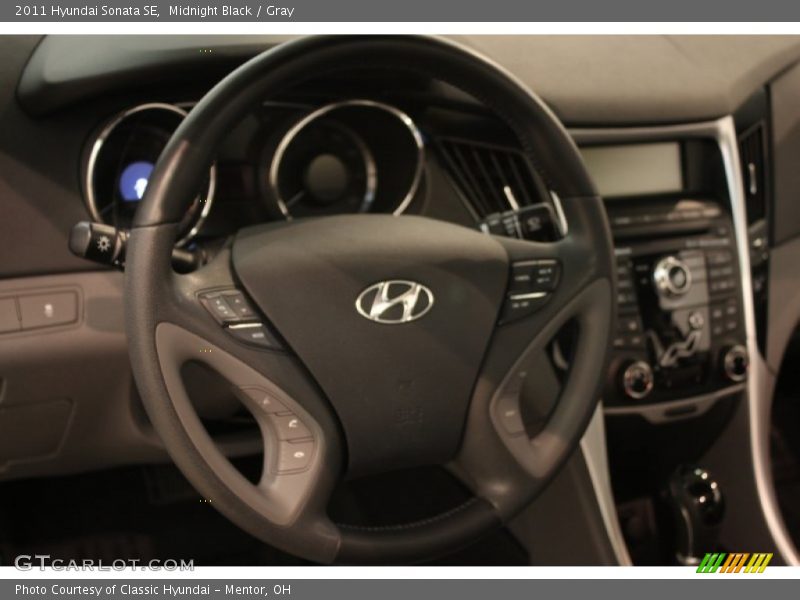 Midnight Black / Gray 2011 Hyundai Sonata SE