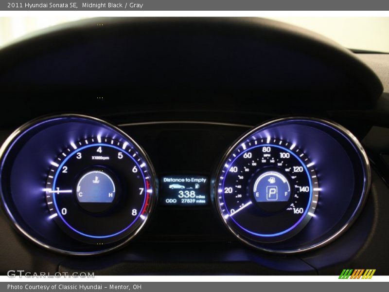 Midnight Black / Gray 2011 Hyundai Sonata SE
