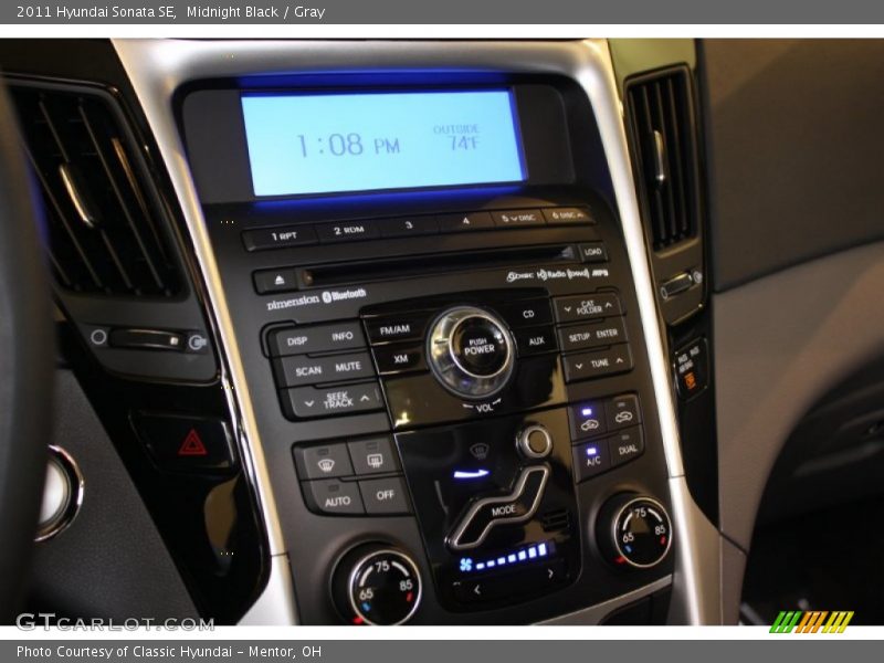 Midnight Black / Gray 2011 Hyundai Sonata SE