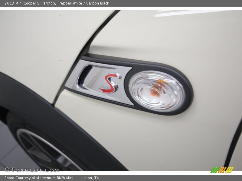 Pepper White / Carbon Black 2013 Mini Cooper S Hardtop