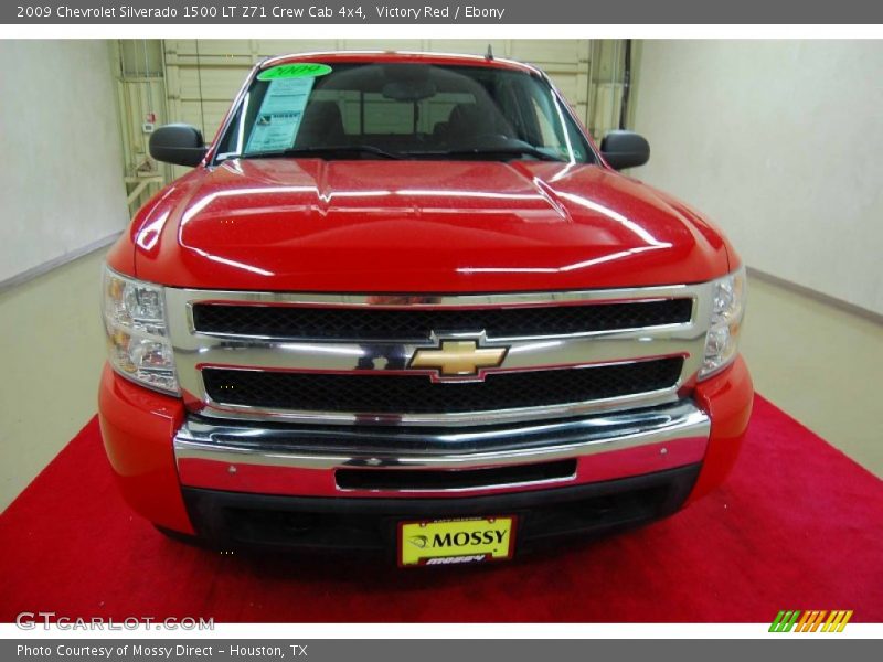 Victory Red / Ebony 2009 Chevrolet Silverado 1500 LT Z71 Crew Cab 4x4