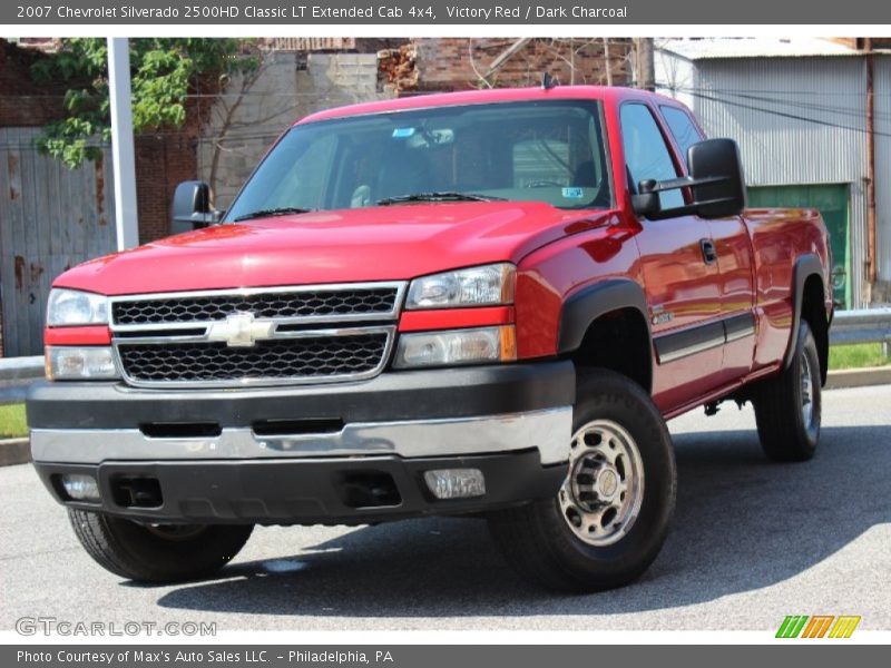 Victory Red / Dark Charcoal 2007 Chevrolet Silverado 2500HD Classic LT Extended Cab 4x4
