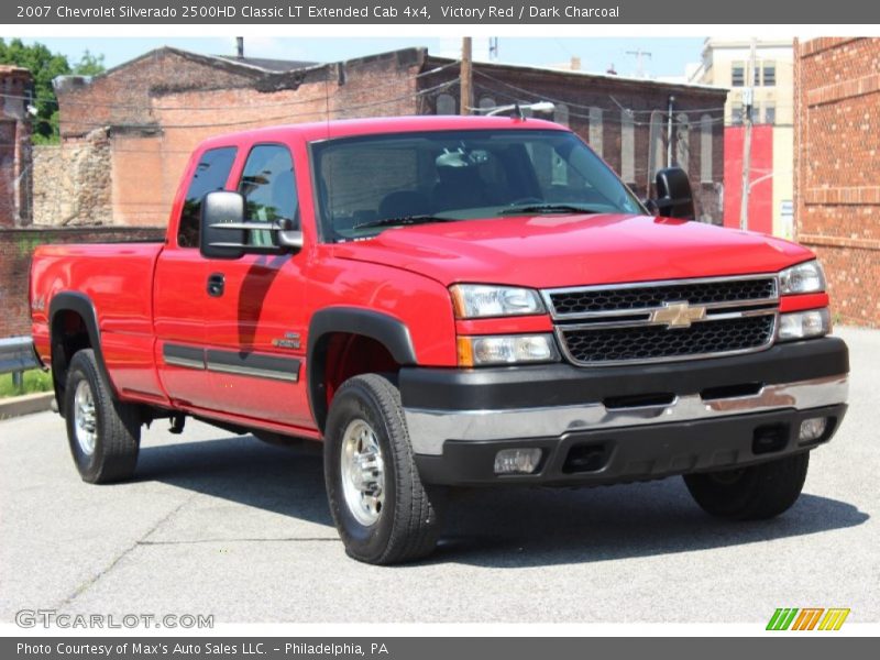 Victory Red / Dark Charcoal 2007 Chevrolet Silverado 2500HD Classic LT Extended Cab 4x4