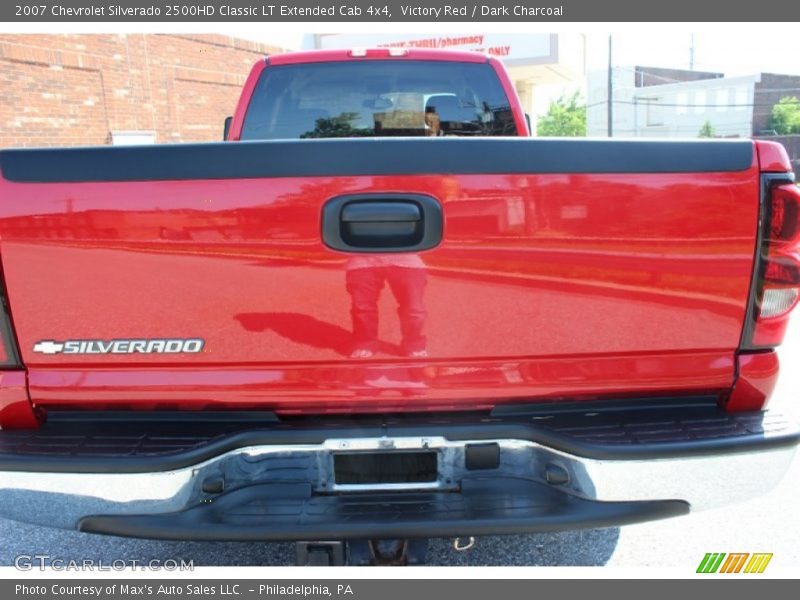Victory Red / Dark Charcoal 2007 Chevrolet Silverado 2500HD Classic LT Extended Cab 4x4