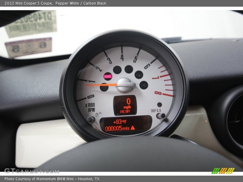 Pepper White / Carbon Black 2013 Mini Cooper S Coupe