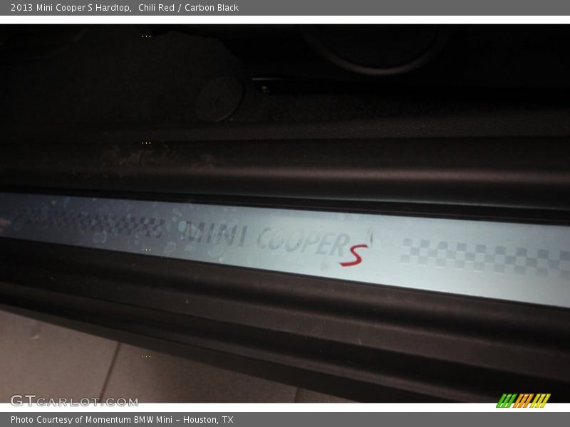 Chili Red / Carbon Black 2013 Mini Cooper S Hardtop