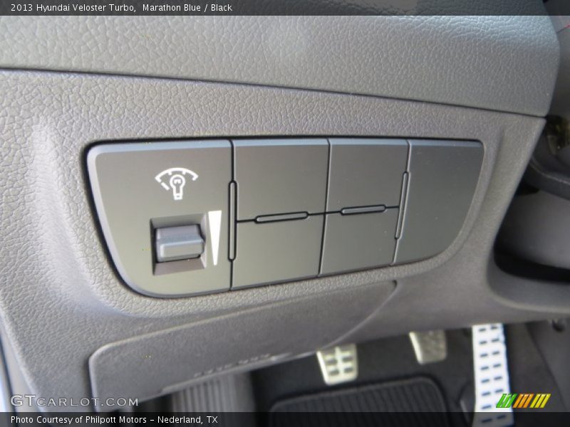 Marathon Blue / Black 2013 Hyundai Veloster Turbo