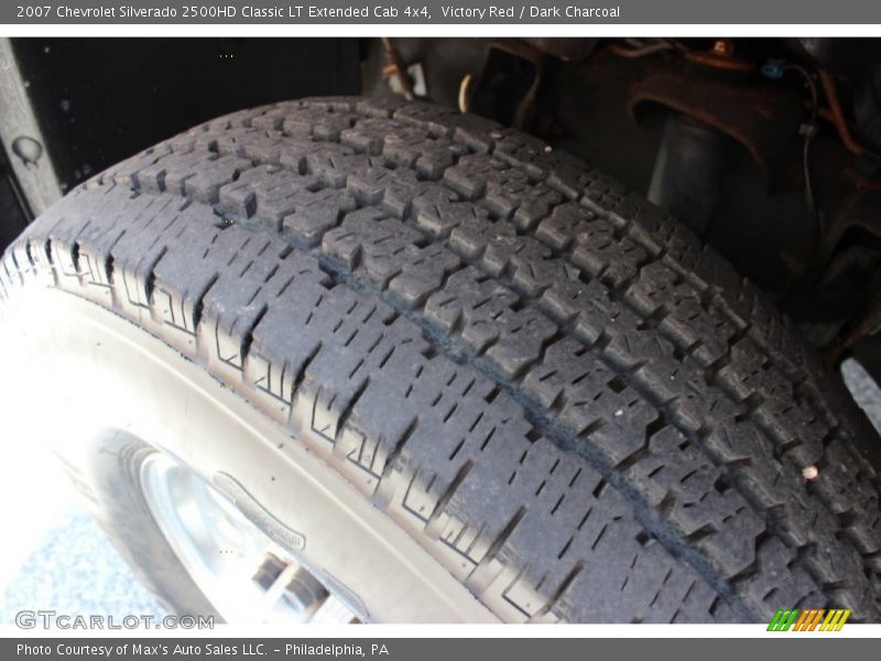 Victory Red / Dark Charcoal 2007 Chevrolet Silverado 2500HD Classic LT Extended Cab 4x4