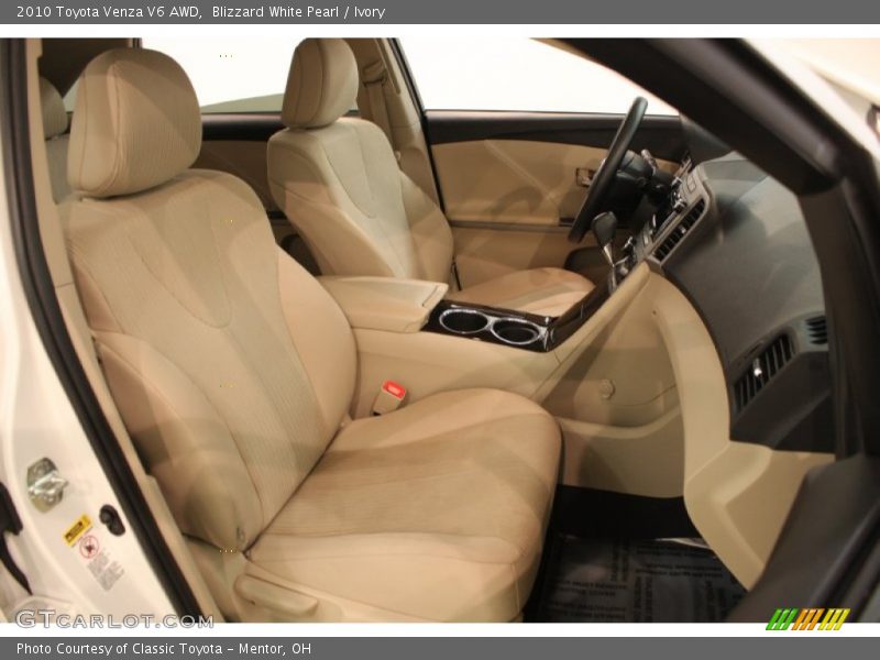 Blizzard White Pearl / Ivory 2010 Toyota Venza V6 AWD