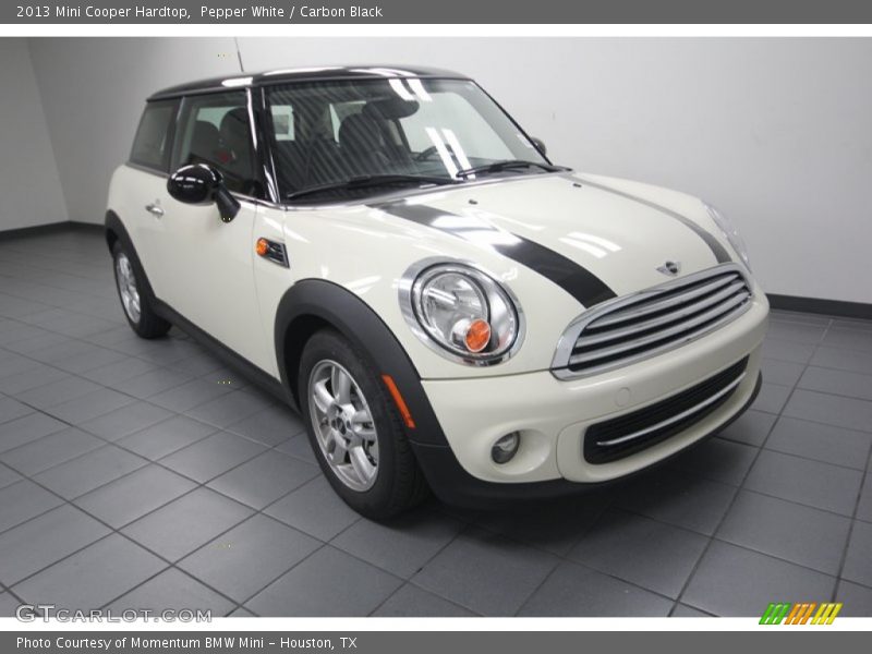 Pepper White / Carbon Black 2013 Mini Cooper Hardtop