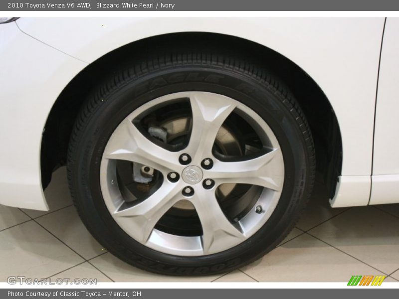 Blizzard White Pearl / Ivory 2010 Toyota Venza V6 AWD