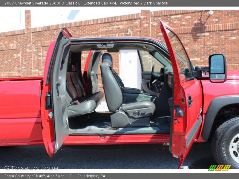Victory Red / Dark Charcoal 2007 Chevrolet Silverado 2500HD Classic LT Extended Cab 4x4