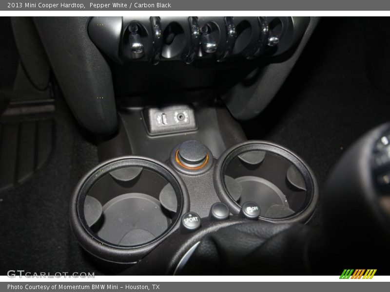 Pepper White / Carbon Black 2013 Mini Cooper Hardtop