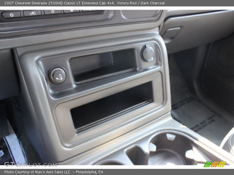 Victory Red / Dark Charcoal 2007 Chevrolet Silverado 2500HD Classic LT Extended Cab 4x4