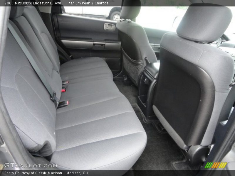 Titanium Pearl / Charcoal 2005 Mitsubishi Endeavor LS AWD