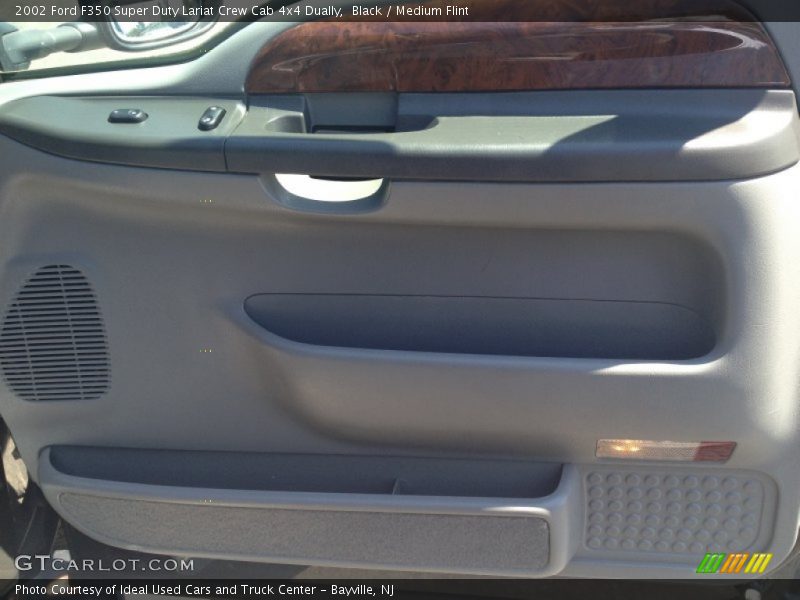 Black / Medium Flint 2002 Ford F350 Super Duty Lariat Crew Cab 4x4 Dually